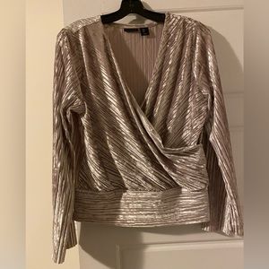 Tahiti velvet woman’s shirt size large